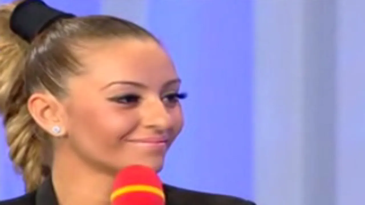 Giulia a născut în weekend o fetiţă