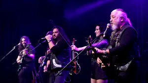 Trupa Phoenix merge mai departe după moartea lui Nicu Covaci: Concert în Sibiu