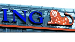 ING va concedia 7.000 de angajaţi
