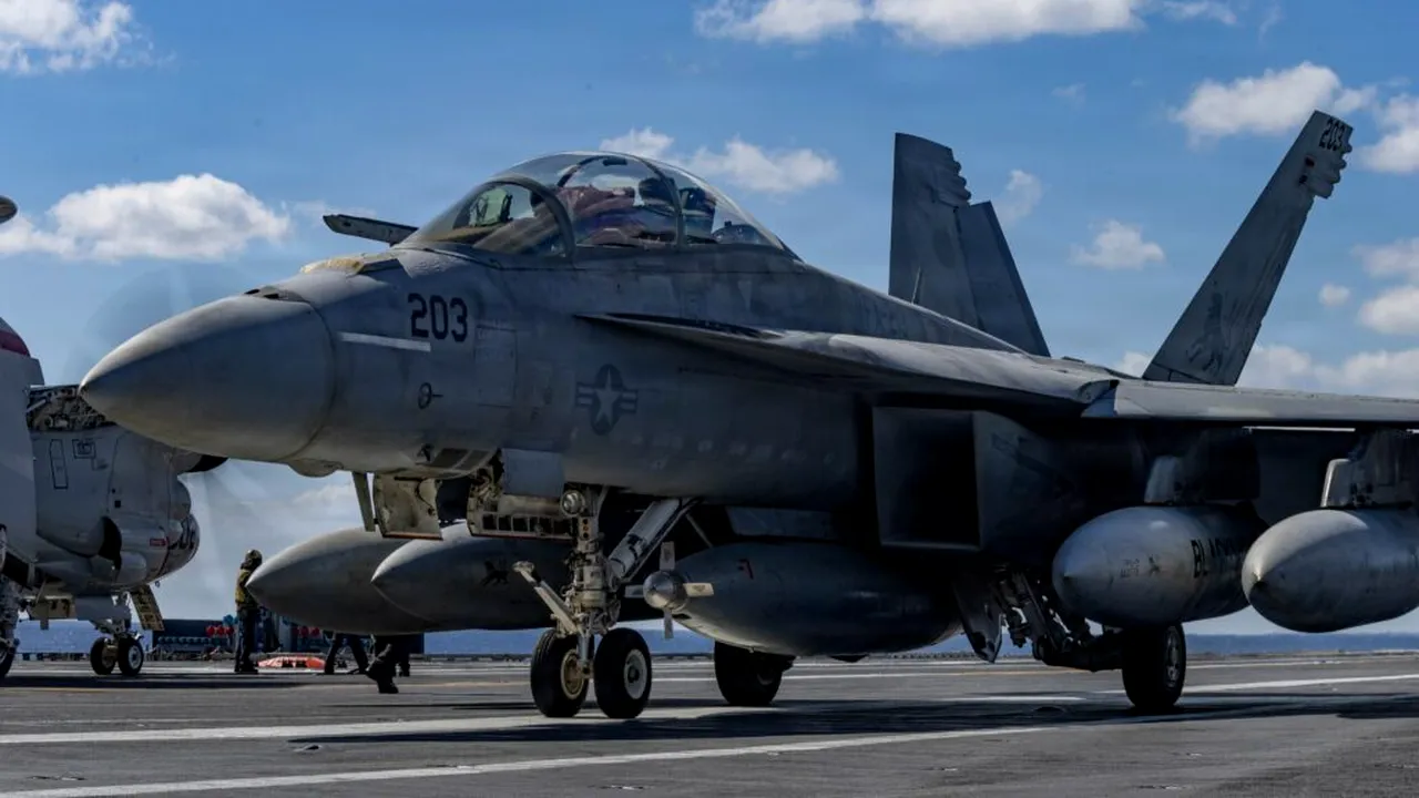 Emiratele Arabe Unite rămân fără interceptoare într-o săptămână, Qatarul - în patru zile. Țările din Golf sună la Trump