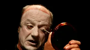 Teatrul Masca îşi deschide stagiunea stradală cu 