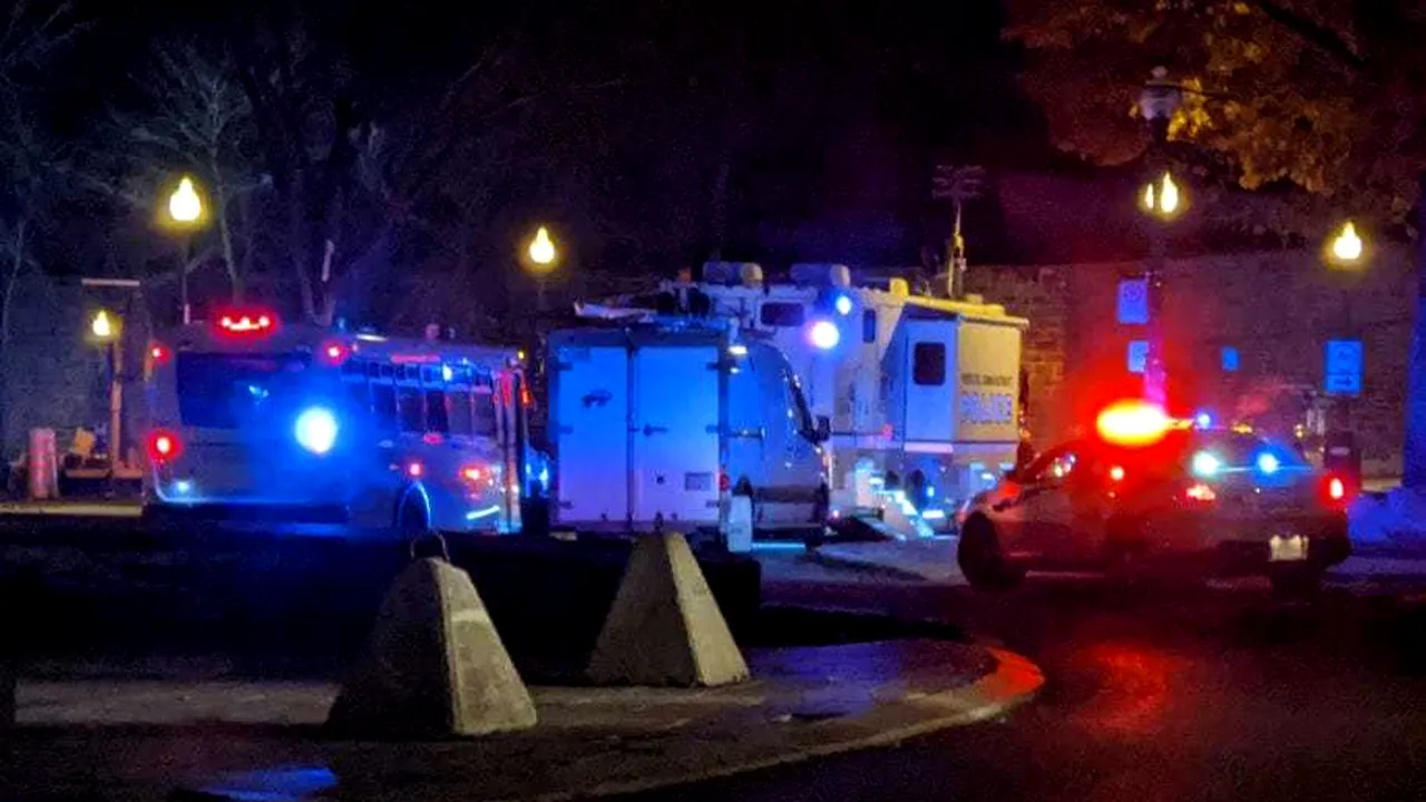 Atac cu o armă cu lamă în oraşul canadian Quebec. Radio-Canada: 2 morţi şi cel puţin 5 persoane rănite 