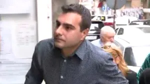 Federaţia Părinţilor cere o pedeapsă foarte dură pentru profesorul de religie care a vrut să calce cu maşina un tânăr pe trecerea de pietoni