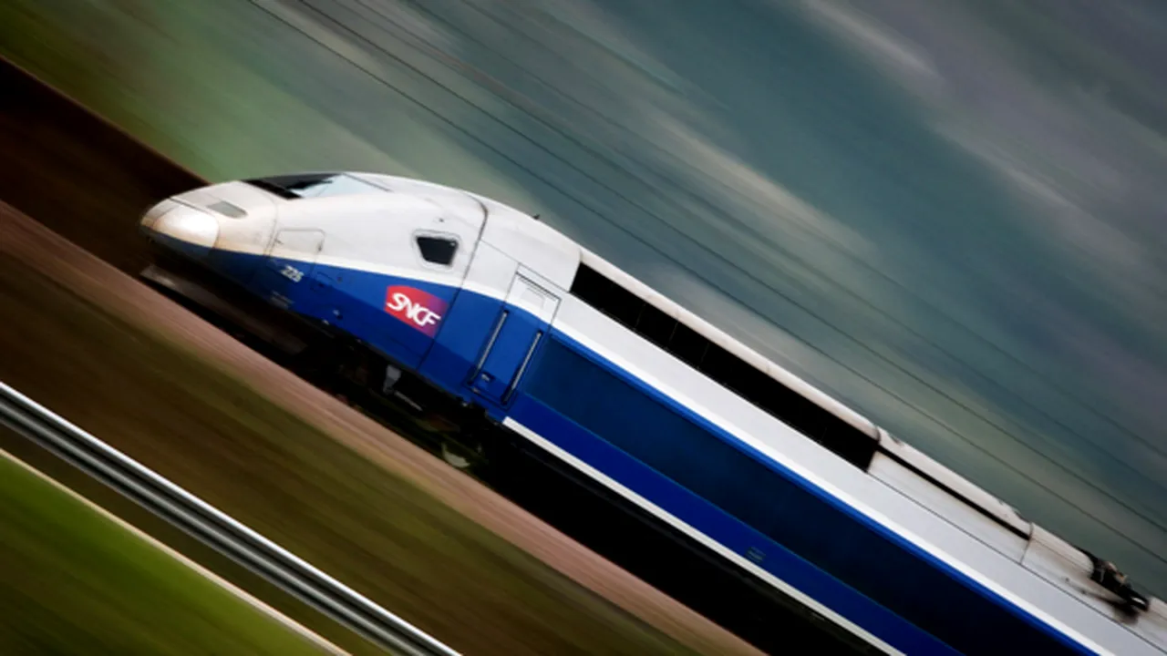 Boc vrea o linie TGV Paris-Budapesta-Constanţa