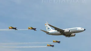 Mii de români s-au bucurat de spectacolul aviatic de la BIAS / VIDEO