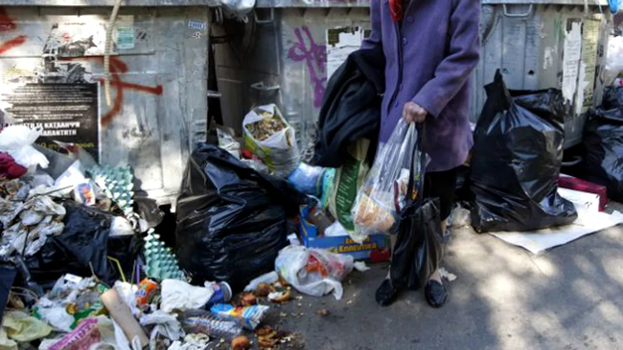 Cum a ajuns una dintre moştenitoarele familiei Onassis să mănânce din gunoaie - FOTO