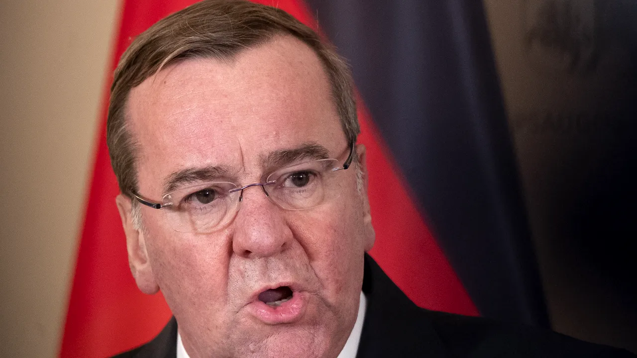 Ministru german: Statele Unite trebuie să decidă dacă furnizează Ucrainei avioane F-16