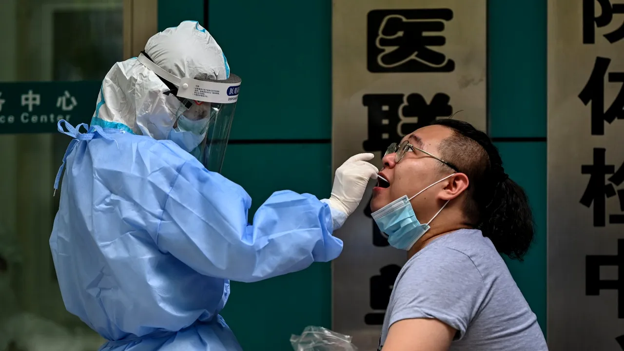 Record de teste în Wuhan! Peste 850.000 de persoane au fost testate într-o zi în oraşul chinez