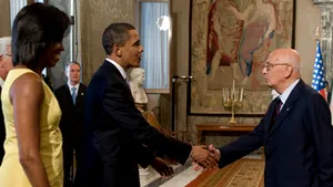 Barack Obama a sosit în Italia pentru summitul G8 - VIDEO