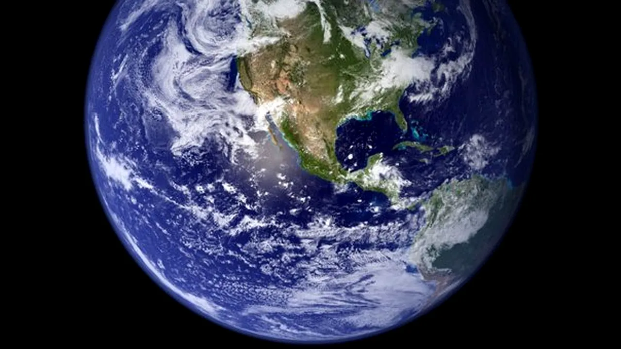 Un ASTEROID de mărimea unei balene trece astăzi pe lângă Pământ