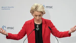 Ursula von der Leyen: Rusia va fi „taiată” de la finanţele globale dacă invadează Ucraina