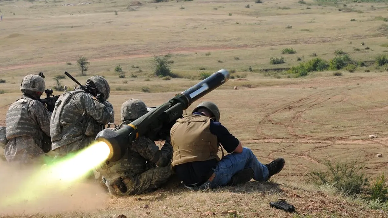 Departamentul de Stat american a aprobat vânzarea de rachete Raytheon Co Javelin către Ucraina