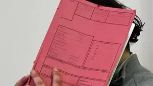 Asistent medical acuzat că a violat zeci de paciente, condamnat la 8 ani de închisoare