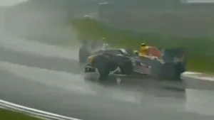 Gerhard Berger îl acuză pe Webber de comportament nesportiv la Marele Premiu al Coreei de Sud - VIDEO