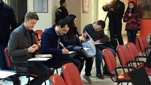 Ministerul Sănătăţii pregăteşte o ordonanţă pentru construcţia unui nou centru de transfuzii. Voiculescu şi alţi bucureşteni au donat vineri sânge