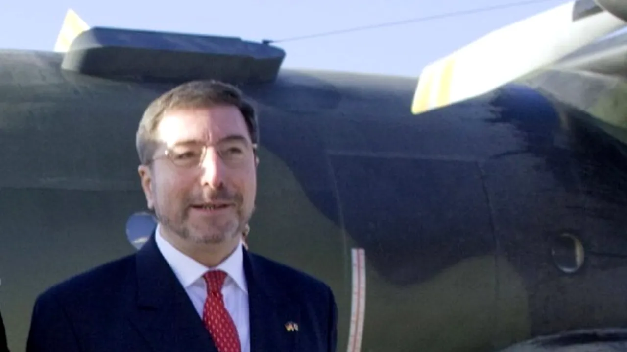 Hans Werner Lauk, ambasador agreat al Germaniei, a prezentat la MAE copiile scrisorilor de acreditare