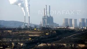 CE Oltenia şi China Huadian au semnat acordul de construcţie a noului grup energetic la Rovinari