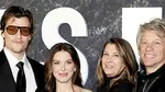 Jon Bon Jovi, bunic pentru a doua oară. Millie Bobby Brown și Jake Bongiovi și-au mărit familia