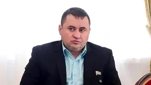 Încă un deces suspect în partidul lui Putin. Politicianul a fost găsit mort în curte