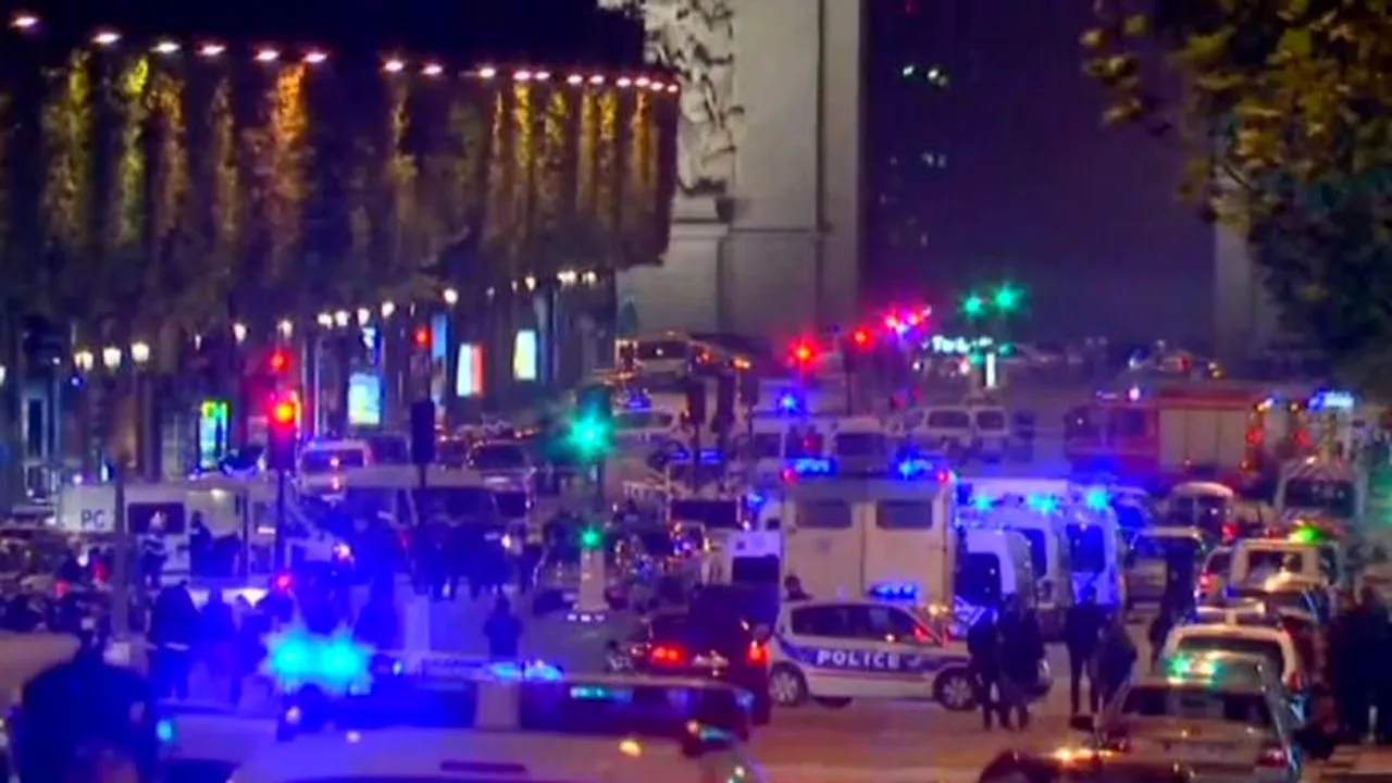 ATENTATUL de la Paris: Un individ, care a fost închis timp de 15 ani pentru tentativă de omor, presupusul autor al atacului terorist 
