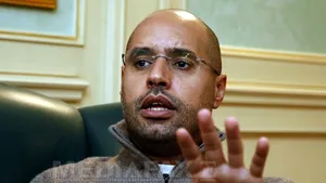 Doi dintre fiii lui Muammar Kadhafi propun un plan pentru îndepărtarea tatălui lor de la putere