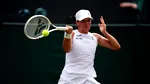 Iga Swiatek, de cinci ori campioană la turneele majore, ajunge în prima sa finală la Wimbledon