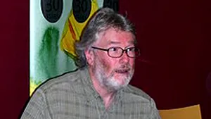Scriitorul de romane SF Iain Banks a anunţat că suferă de cancer: 