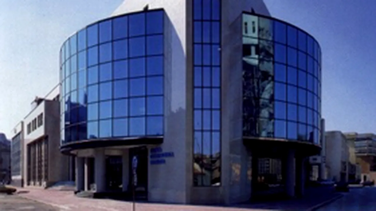 Băncile pot să transmită până la 15 aprilie declaraţia privind impozitul pe profit pentru 2007