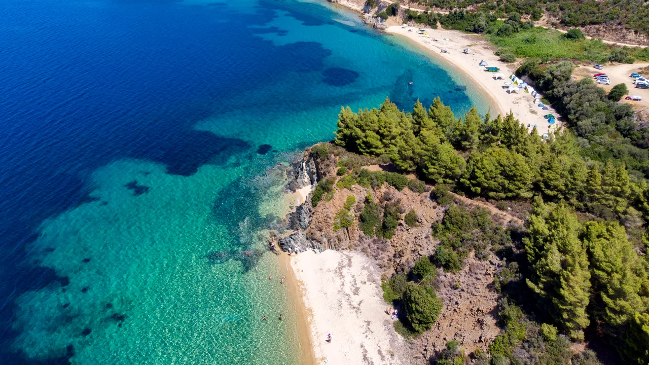 Vacanţe 2021. Grecia se redeschide pentru turişti din acest weekend