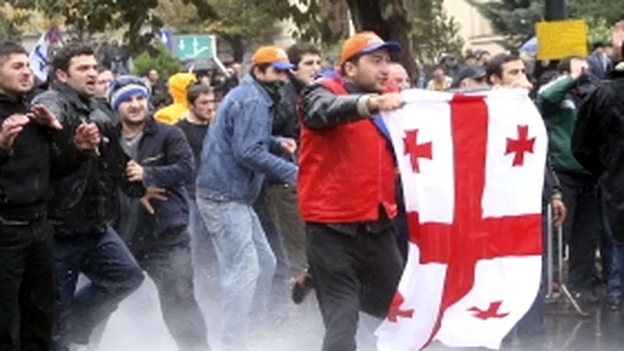 Tbilisi: Circa 3.000 de persoane protestează faţă de alegerile prezidenţiale din 5 ianuarie