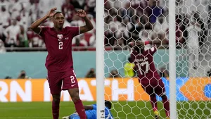 Contraperformanţă: prima echipă eliminată de la Cupa Mondială de fotbal este Qatar, ţara gazdă