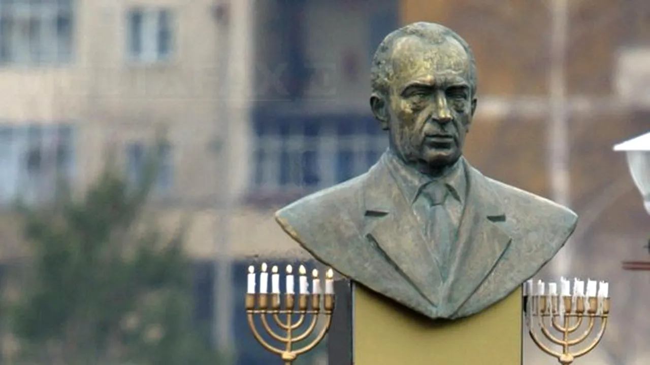 Statuia lui Yitzhak Rabin din Tel Aviv, profanată