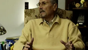 Emil Constantinescu, voluntar la construcţia caselor pentru sinistraţii din Mississippi