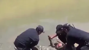 Mort de beat. Surpriza pe care au avut-o poliţiştii alertaţi în privinţa existenţei unui 