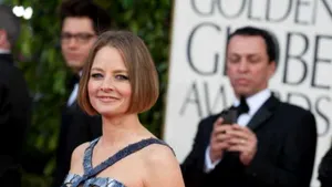 Jodie Foster, la 50 de ani: Cum arată în prezent actriţa. Speculaţia legată de Mel Gibson - FOTO