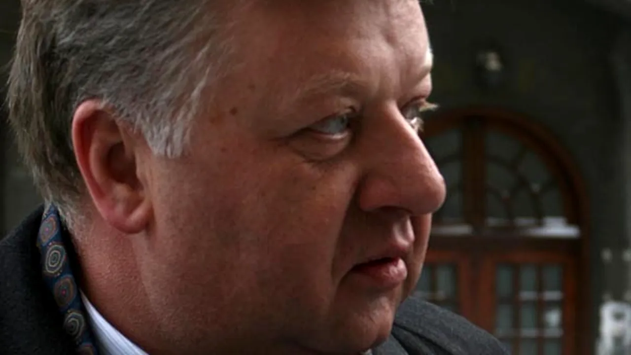 DNA: Căşuneanu i-a cerut în trecut lui Voicu să-l ajute pe un văr de-al său, poliţist, să promoveze