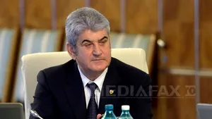 Gabriel Oprea a demisionat de la şefia UNPR. Interimatul funcţiei va fi asigurat de Neculai Onţanu