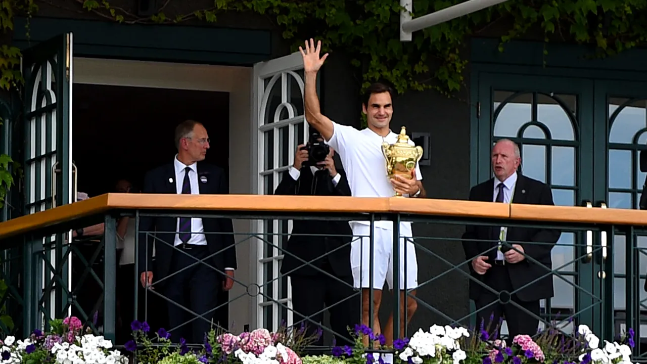 Elena Vesnina, campioana în proba de dublu la Wimbledon: De fiecare dată când intră Federer în vestiar, se face linişte