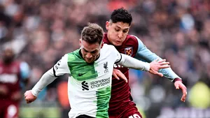 West Ham 2-2 Liverpool: Ciocănarii dau o nouă lovitură grea speranţelor la titlu ale cormoranilor
