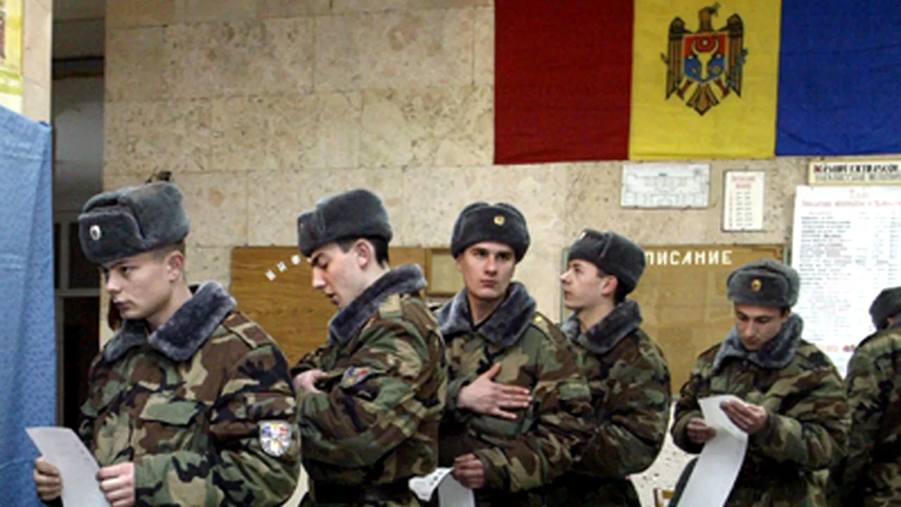 Voronin: R. Moldova, şantajată de SUA pentru a trimite militari în Afganistan