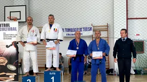 Anvelopele rezistă! Cum se pregăteşte lotul olimpic de judo în cantonamentul de la Izvorani