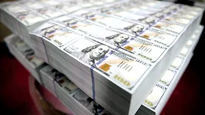 De vineri până marţi bogaţii lumii au pierdut 93 de miliarde de dolari