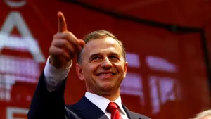 Geoană: Anastase încearcă să se victimizeze şi să retrăiască 