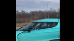 Andrew Tate vizat de poliția rutieră după ce s-a filmat în bolidul său în timp ce efectua o depășire neregulamentară