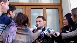 Dan Şova, audiat la DNA în dosarul în care este cercetat pentru complicitate la abuz în serviciu, privind contractele cu complexurile Turceni şi Rovinari