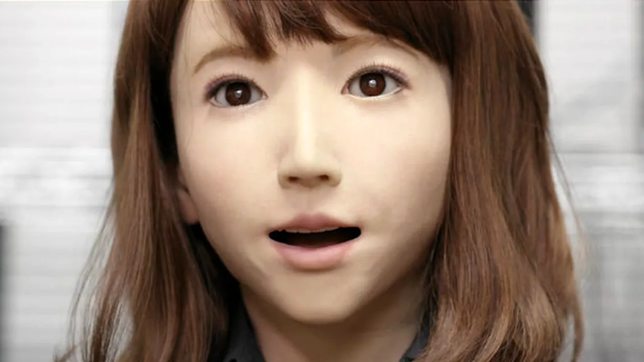 Roboţi şi oameni.Erica, robotul care poate întreprinde activităţi pe care orice femeie le poate face