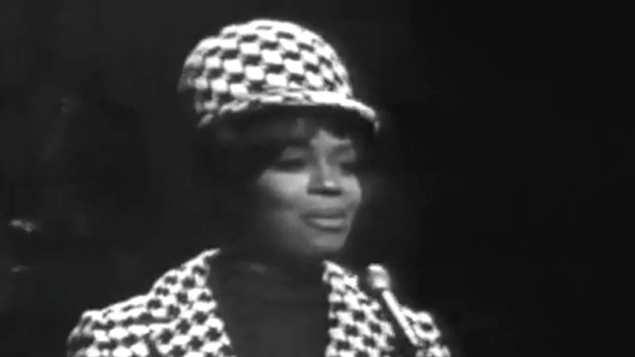 Fontella Bass, interpreta piesei 