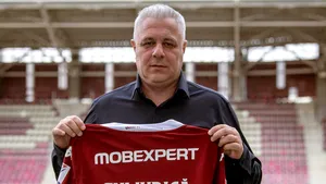 Rapid îl prezintă astăzi pe Marius Ninel Şumudică