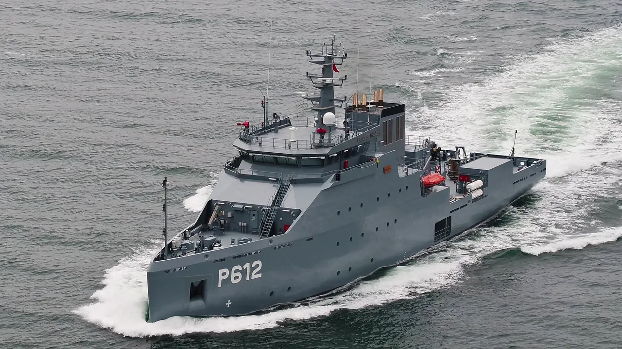 (P) Şantierul Naval Damen Galaţi livrează cea de-a treia navă de suport logistic pentru Ministerul Apărării din Tunisia 