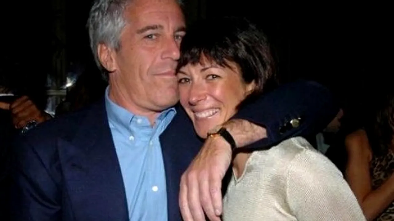 Peste 33.000 de pagini de documente legate de cazul Jeffrey Epstein publicate de Congresul SUA